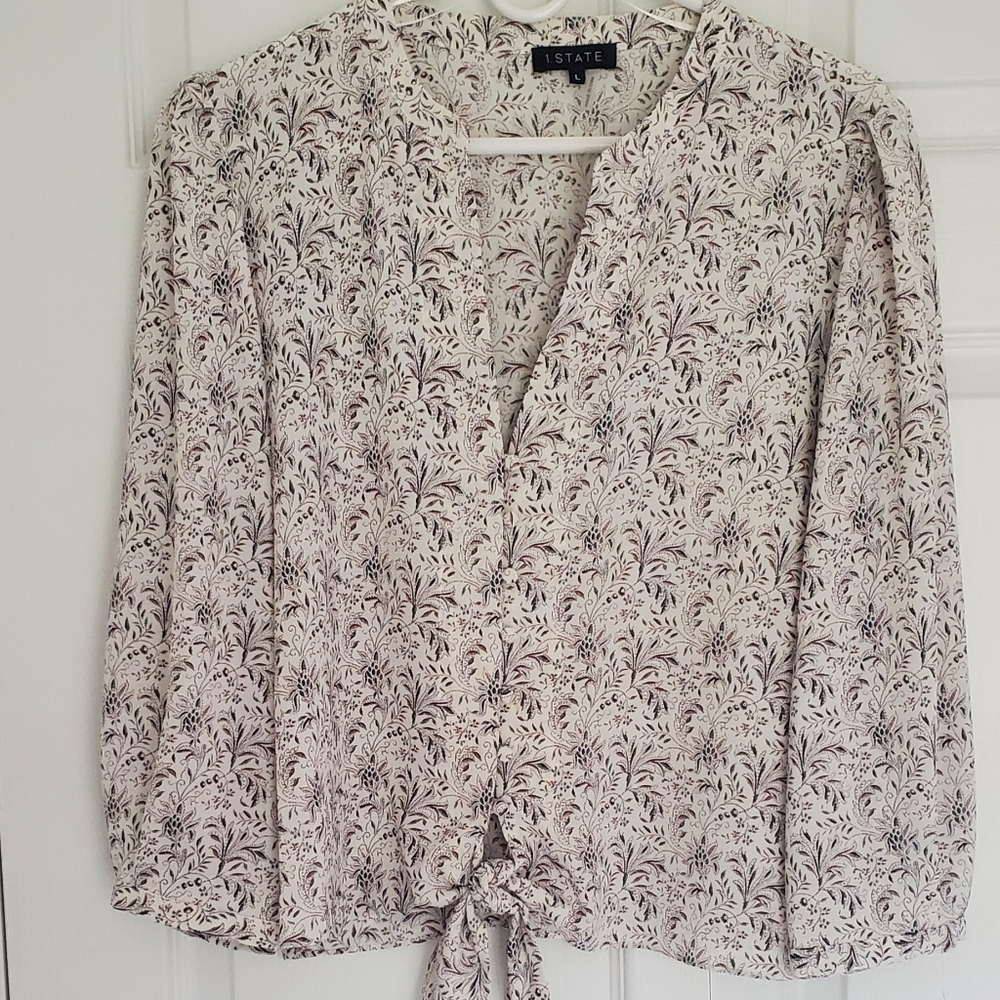1. State brand Top With Pretty Pattern, 3/4 Sleeves & Front Tie, Size L